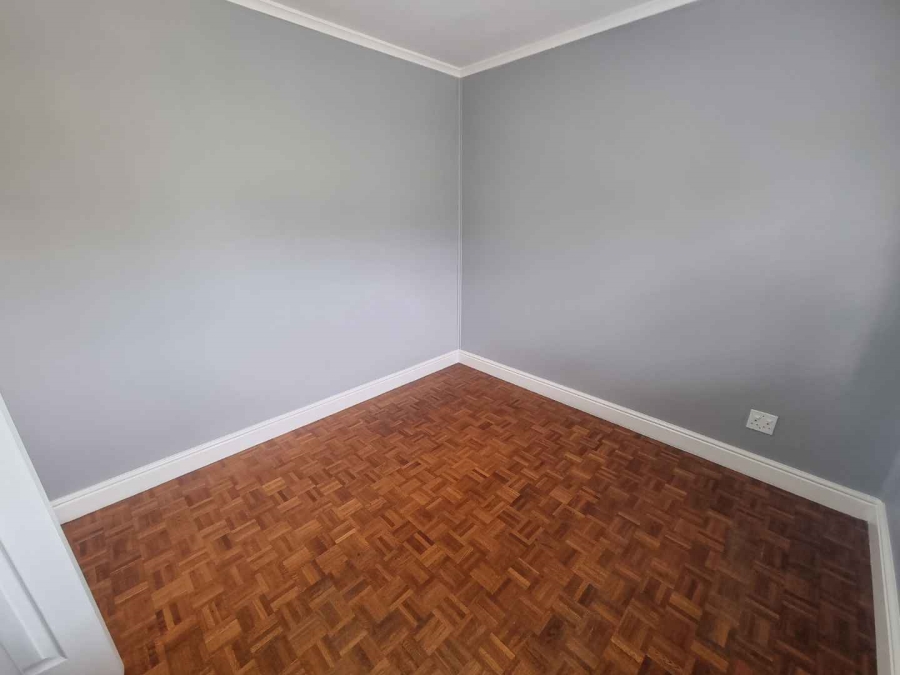2 Bedroom Property for Sale in Claremont Western Cape